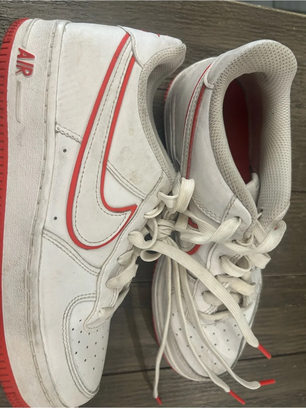 Nike White Sneakers with Red Trim — Low-Top Casual Shoes